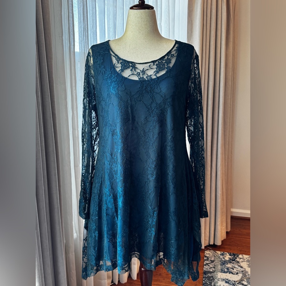 Lace Overlay Tunic in Teal